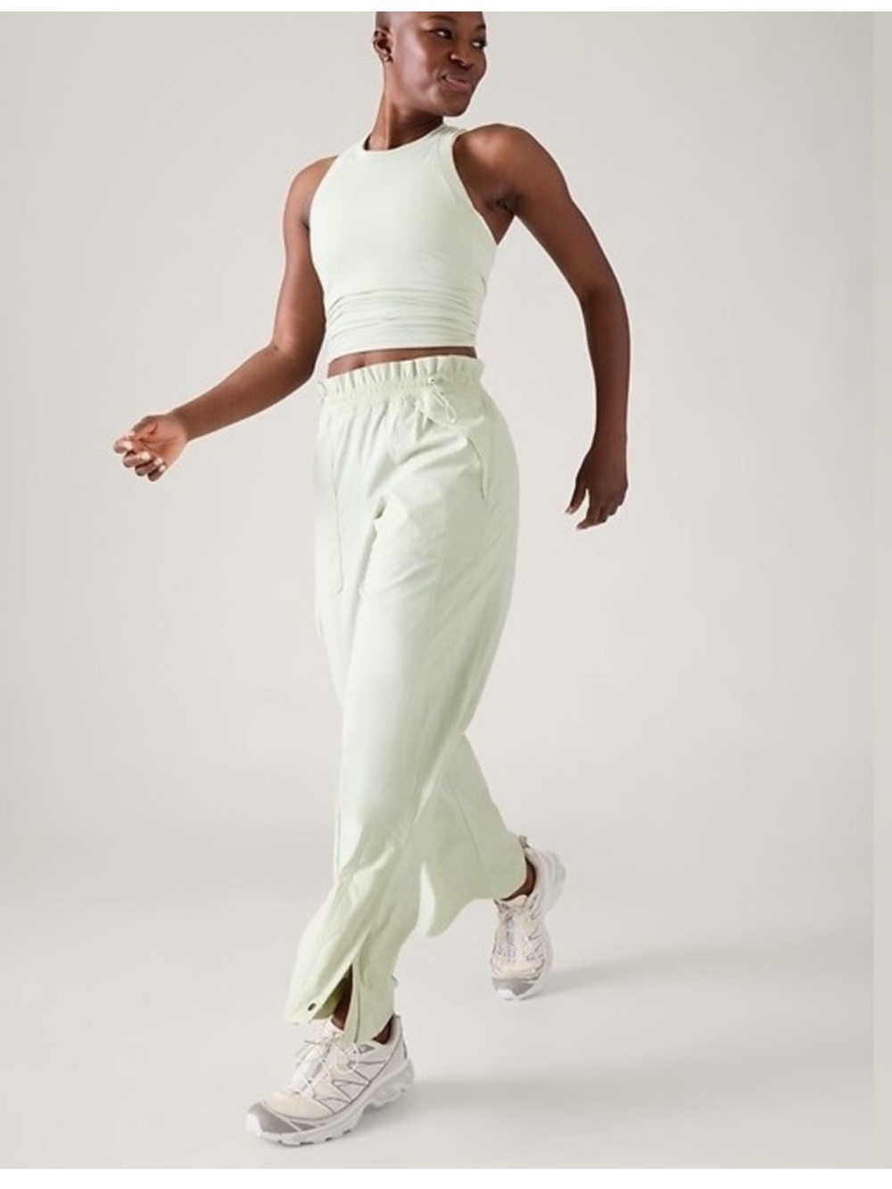 Athleta Trekkie High Rise Parachute Pant Sz 16 Mint Green Paperbag Waist Pull Up